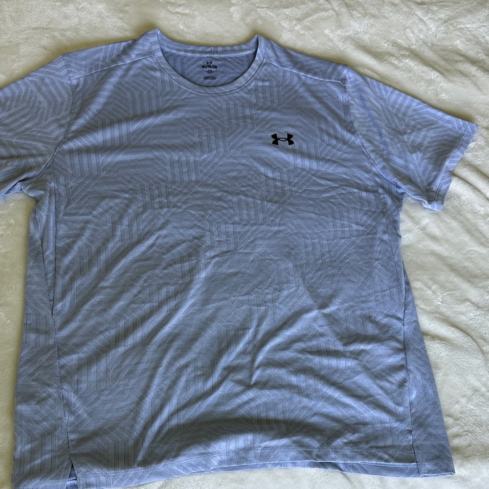 Under Armour Men's Light Blue Tee